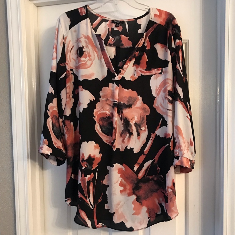 Sami & Jo women blouse, size 1X - Picture 2 of 9